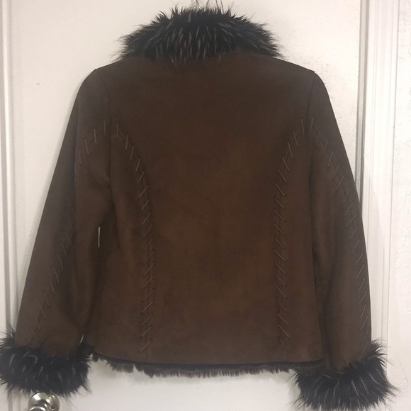 VNTG-Mechant faux suede and faux fur jacket. - Picture 3 of 7